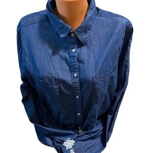 Bit & Bridle Woman's Pearl Snap Long Sleeve Top Sz XL Blue Denim Embroidered